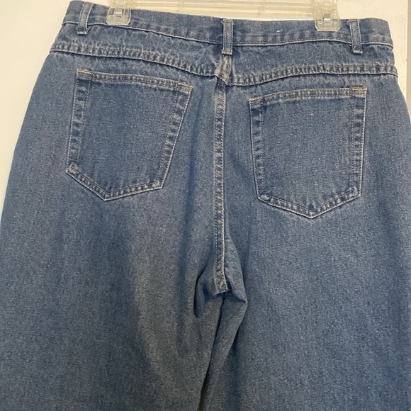 Cottage Street Women’s Jeans - Picture 5 of 7